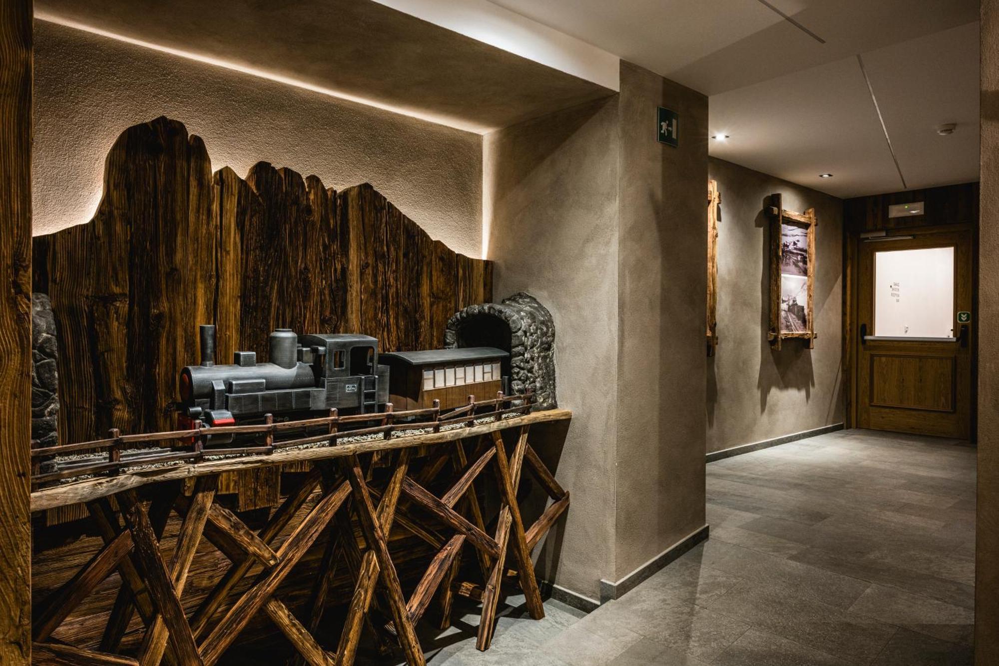 Hotel Vernel Santa Cristina Val Gardena Экстерьер фото